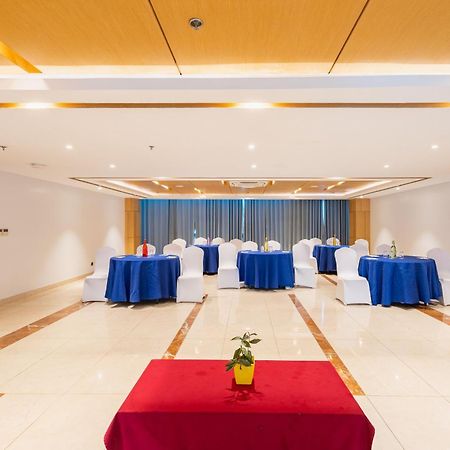 Hotel Siraichuli Chitwan Dış mekan fotoğraf