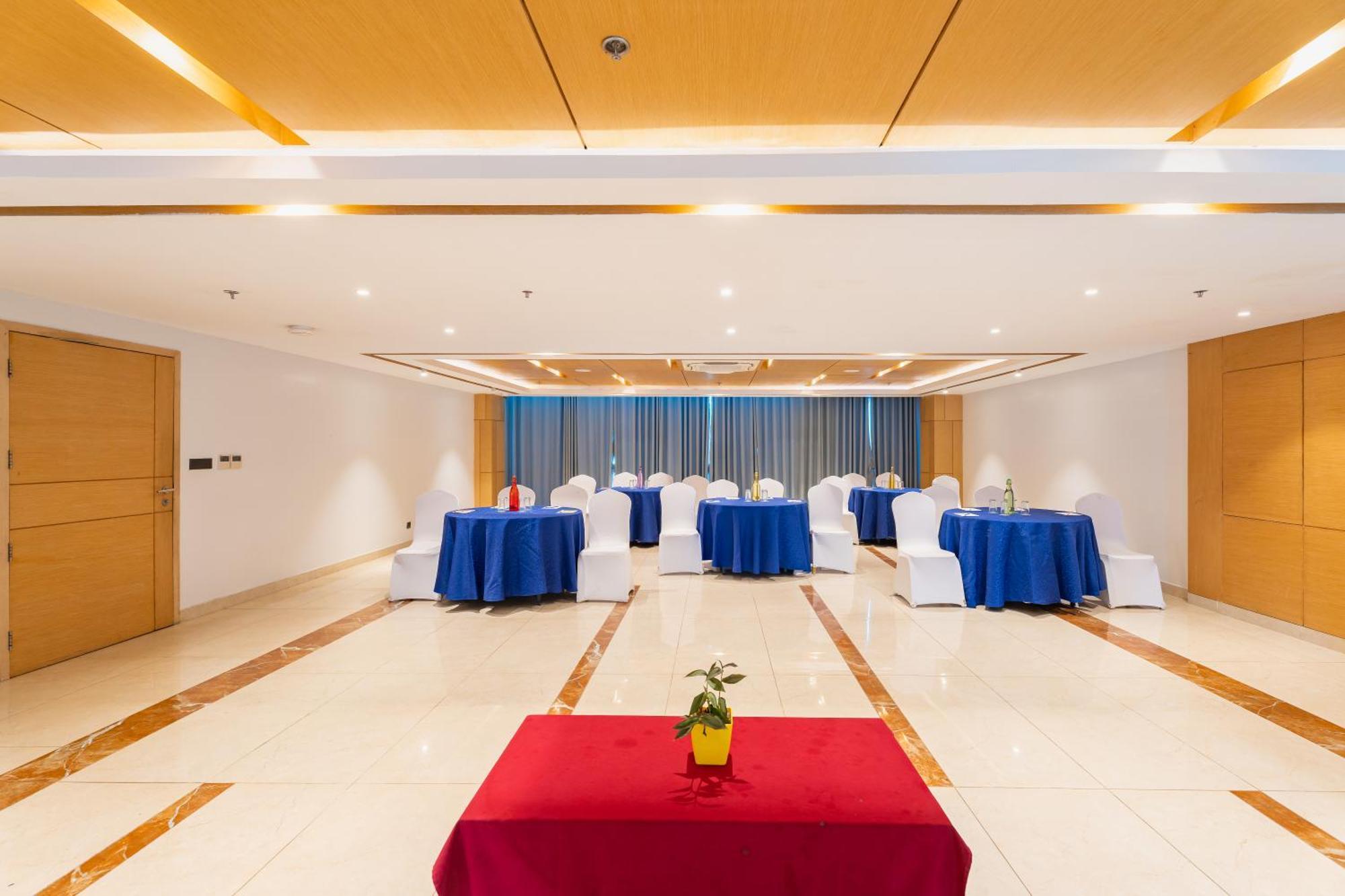 Hotel Siraichuli Chitwan Dış mekan fotoğraf